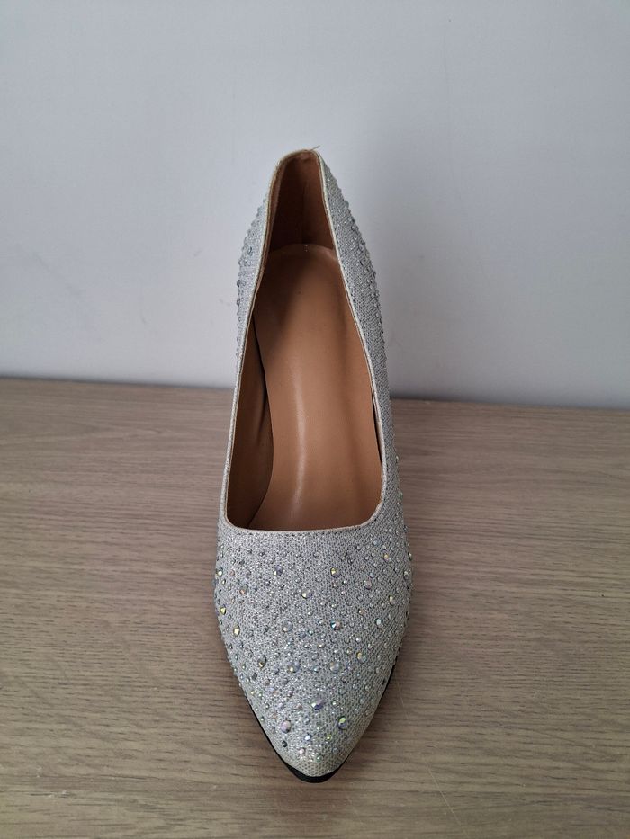 Talons à paillettes 38 - photo numéro 8