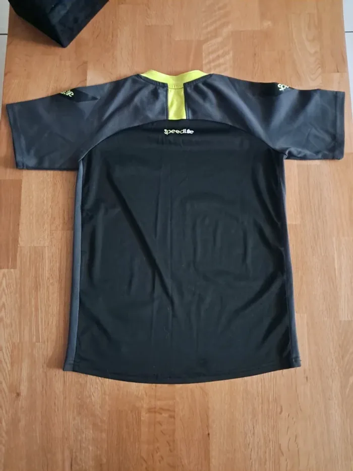 Lot Tee-shirt Short jogging 8/12 ans - photo numéro 4