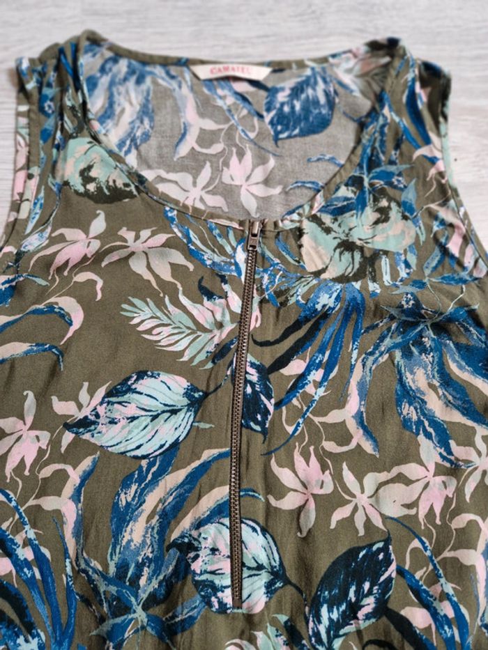 Combishort kaki Camaïeu étiquette de taille coupée mais convient à un XS - photo numéro 3