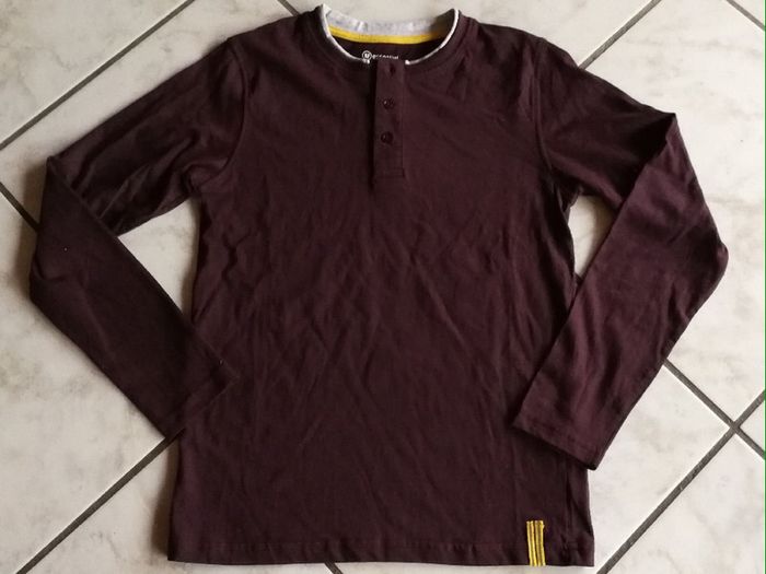 T shirt ML 12 ans