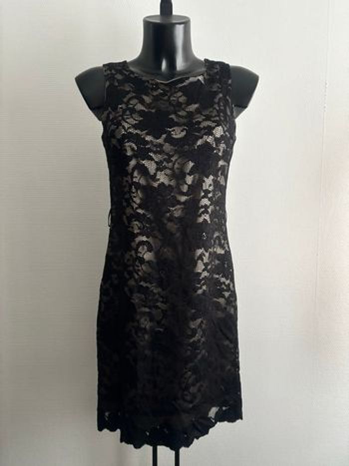 Robe dentelle Lola & Liza