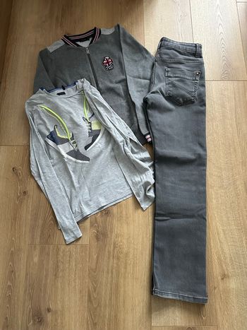 Lot vêtements 10 ans