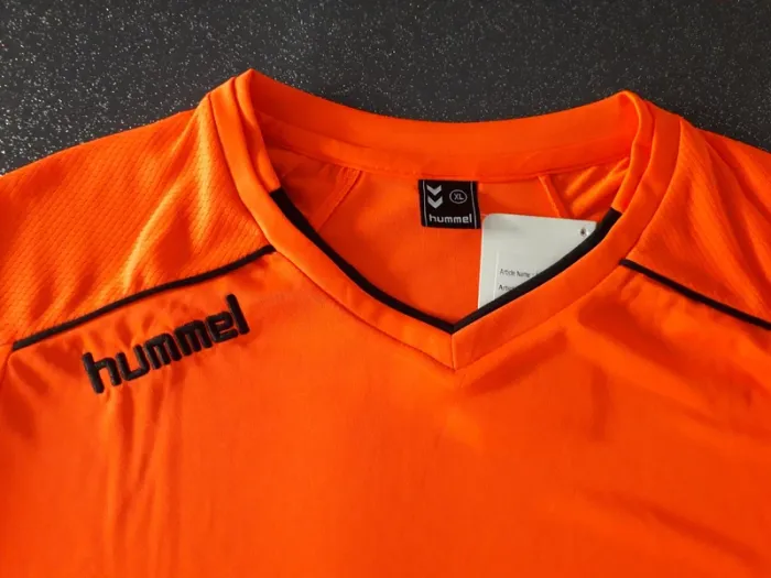 T-shirt Hummel neuf - photo numéro 4