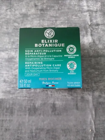 Soin anti pollution Yves rocher