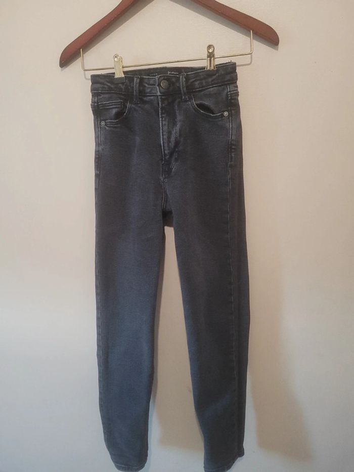 Jean slim stradivarius taille 34
