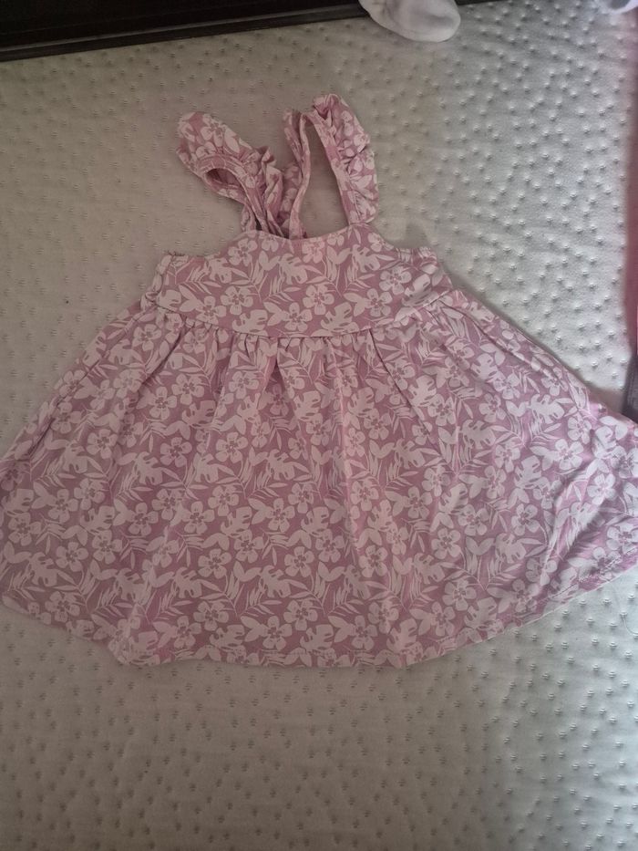 Lot robes taille 3 mois - photo numéro 2