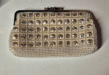 Pochette vintage golden name perles argentées minaudière soirée rétro