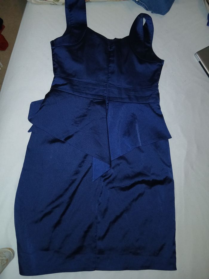 Robe pour fête et soirée - photo numéro 3