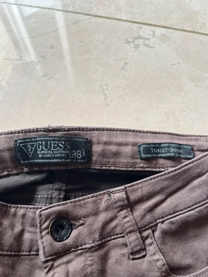 Pantalon slim # Guess - photo numéro 3