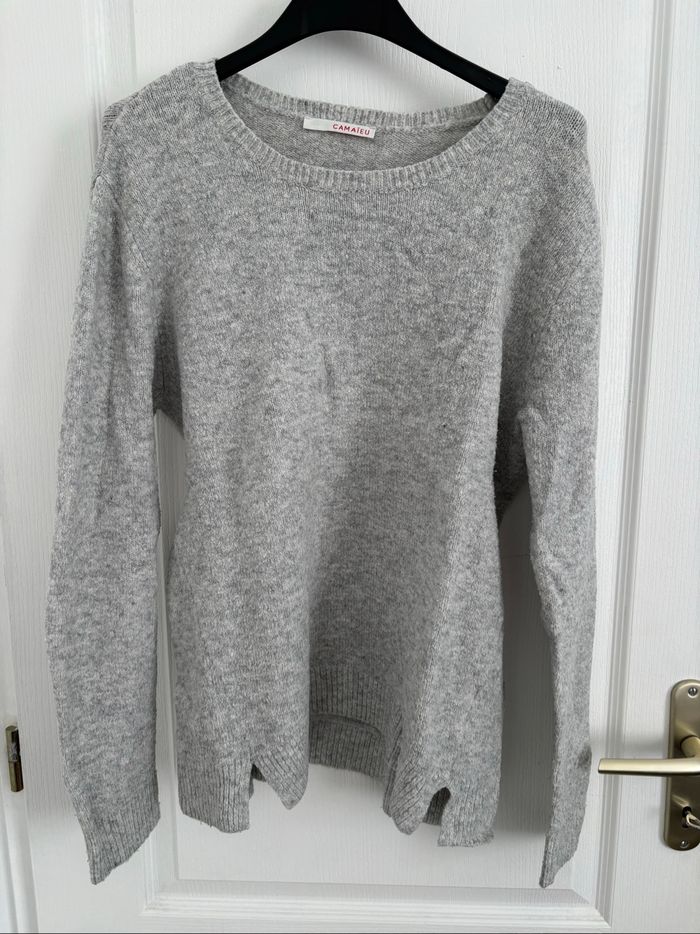 Pull gris
