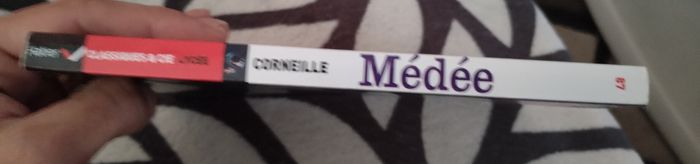 Livre "Médée" de Pierre Corneille édition Classiques & Cie Lycée  neuf - photo numéro 5