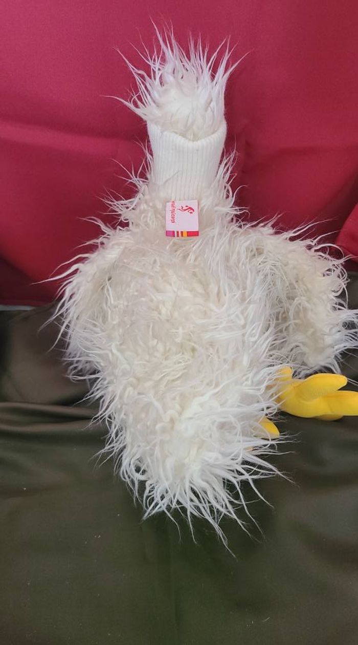 Peluche créateur Gwénaël Malcorpi. CHICKYTA LA POULE - photo numéro 4