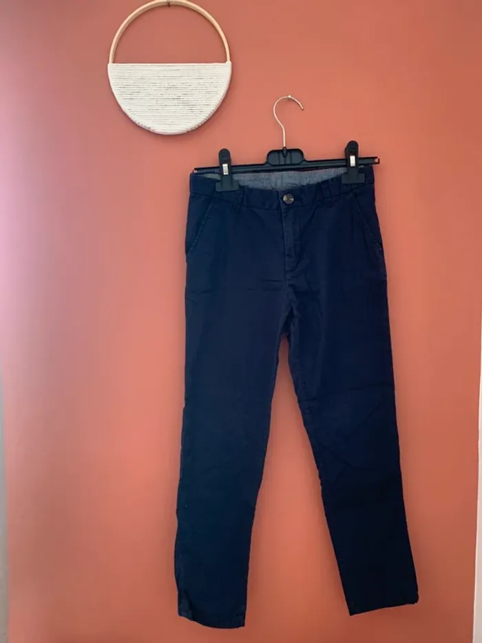 👖 Pantalon garçon bleu marine – 7 ans (122 cm)