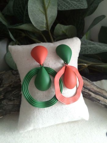 Boucles d'oreilles color block