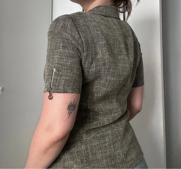 Blouse structurée Un Jour Ailleurs – Taille 38 - photo numéro 5