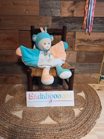 peluche range pyjama capucin baby nat tbe