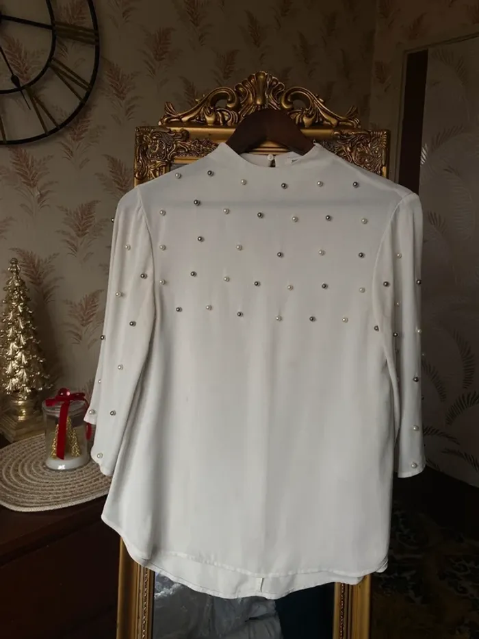 River island white blouse with pearl and silver bubbles flared sleeves