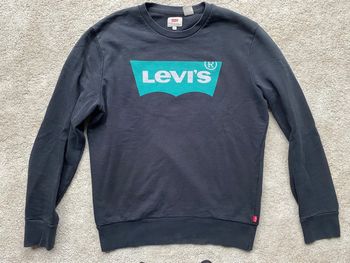 Sweat shirt pull Levi’s 🌻