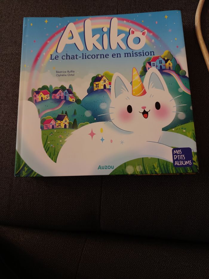 Akiko Le chat-licorne en mission