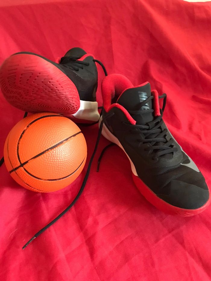 Baskets Nike précision 4 noir et rouge université taille 39 - photo numéro 19