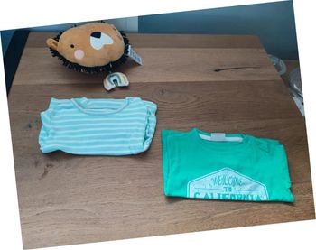 Lot de deux t shirt manches longues