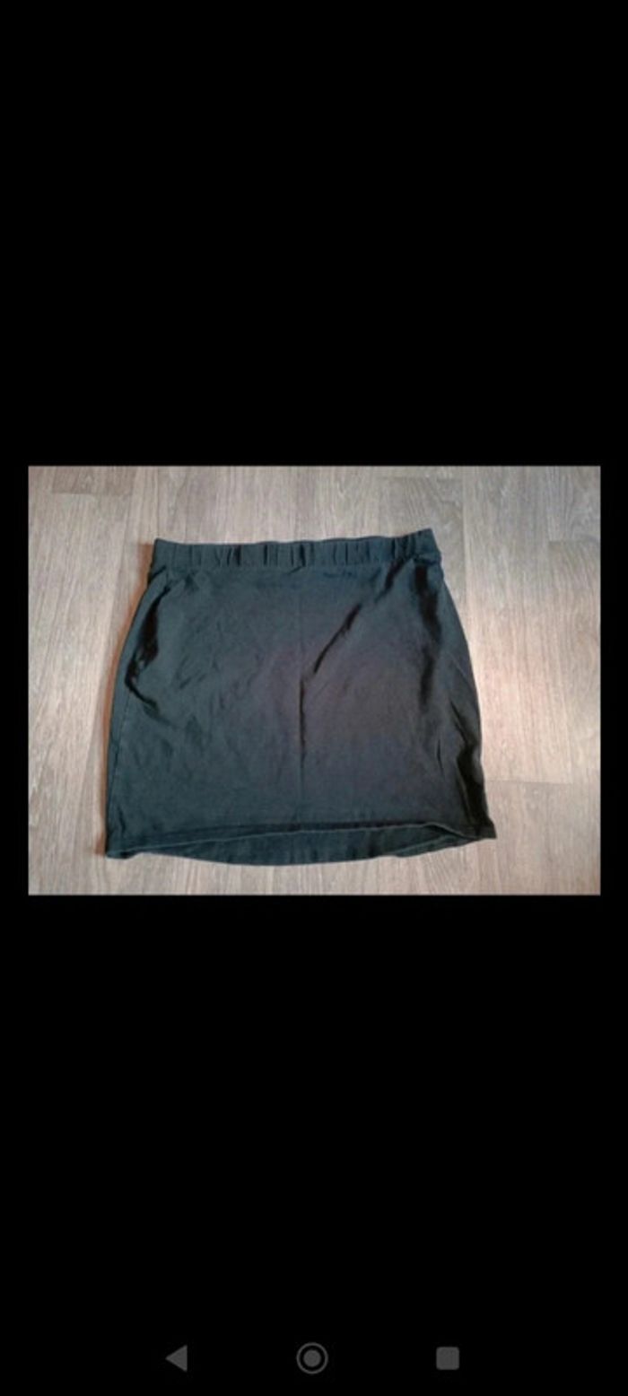 Lot 2 jupes droite 40 (h&m / woman) - photo numéro 3