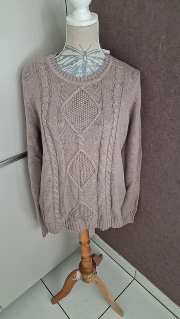 Pull Manoukian taille L neuf avec étiquette