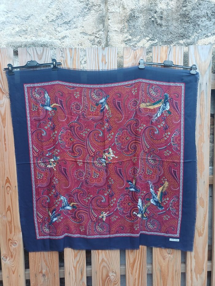 Grand foulard carré motifs canard Laura Mori - photo numéro 3
