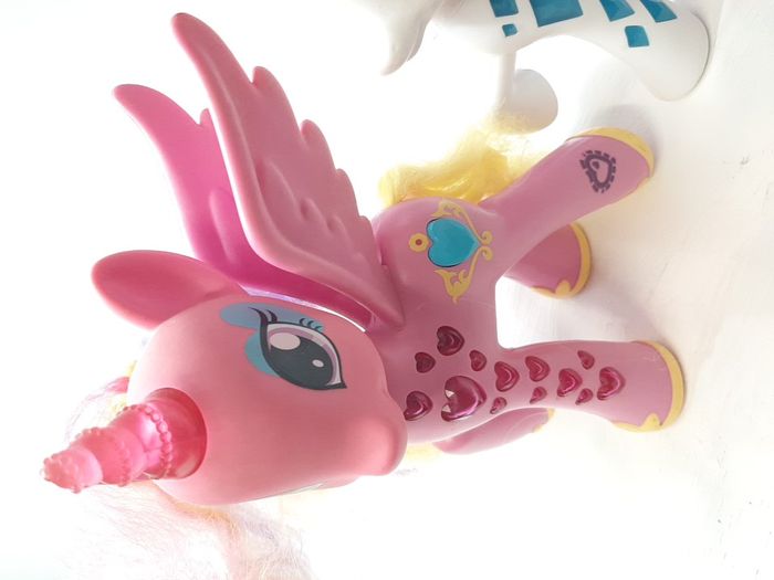 Lot de 2 de petits petits poney lumineux et sons - photo numéro 5