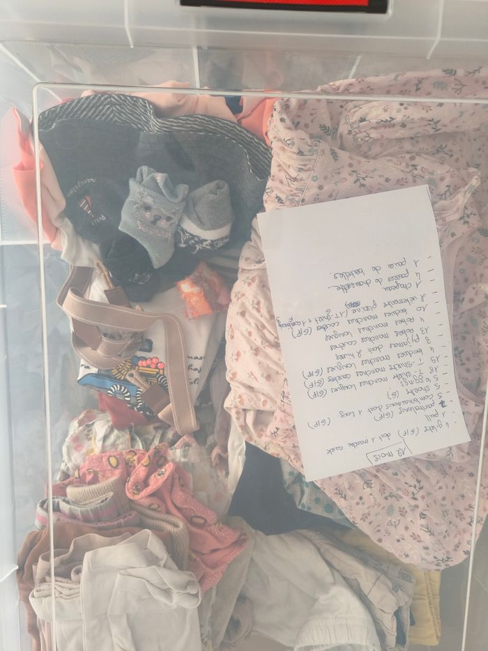 Vêtements bébé garçon/ fille 12 mois