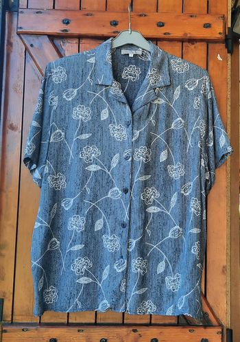 Chemise grise à fleurs blanches, femme, Daxon, taille 44