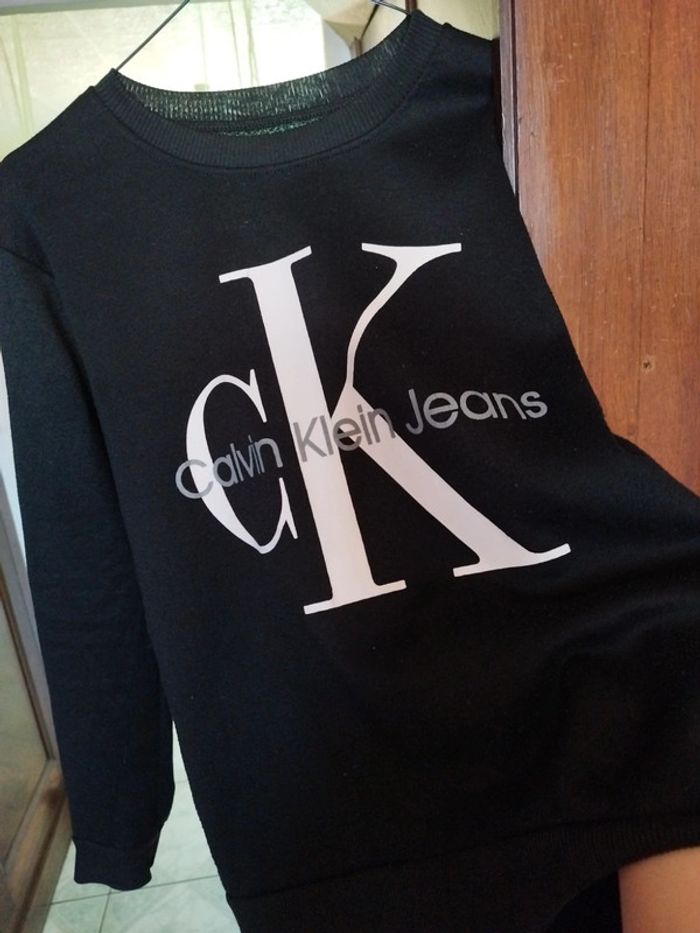 Pull sweat Calvin Klein noir vintage M/38 y2k - photo numéro 6