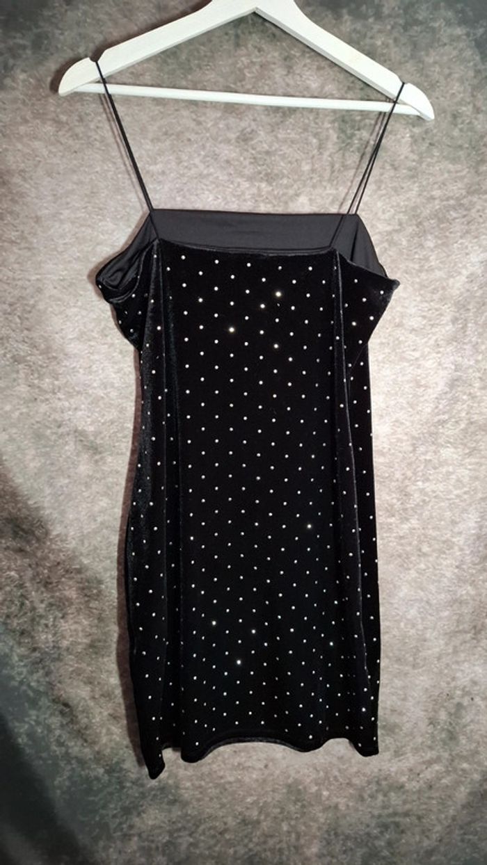 Robe noire velours strass - photo numéro 8