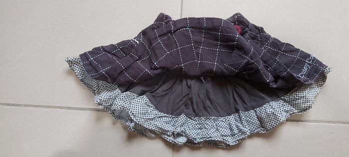 Jupe 12/18 mois - photo numéro 3