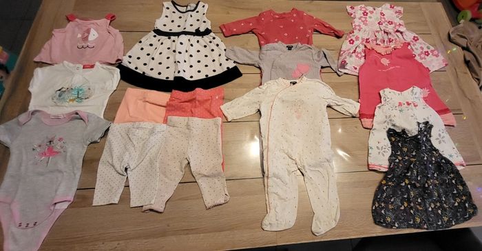 Lot 9 mois fille printemps été - photo numéro 4