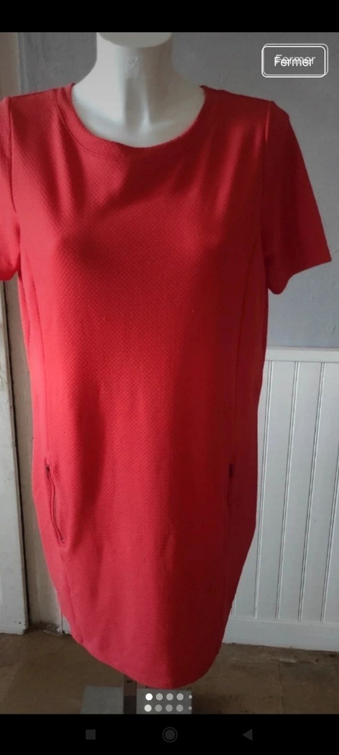 Très belle robe femme f1+b