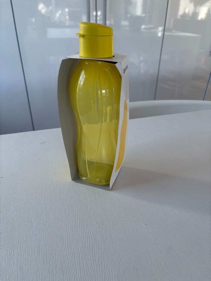 Gourde Tupperware - photo numéro 3