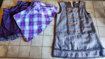 Lot 1 robe et 2 jupes