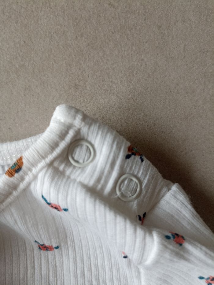 Ensemble bébé fille 3 mois printanier legging et tee shirt manches longues Gémo - photo numéro 4