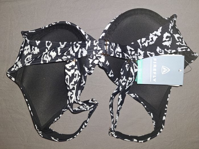 Haut de maillot de bain - photo numéro 4