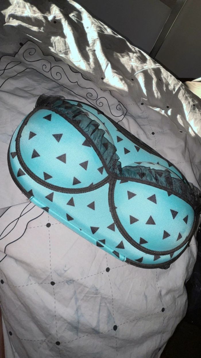 Pochette sac rigide voyage