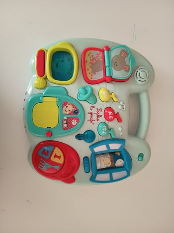 Jouet table d’éveil musicale en bon état