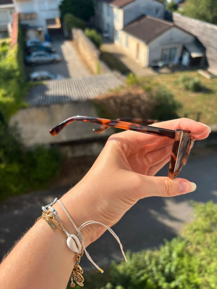 Lunettes de soleil - photo numéro 5