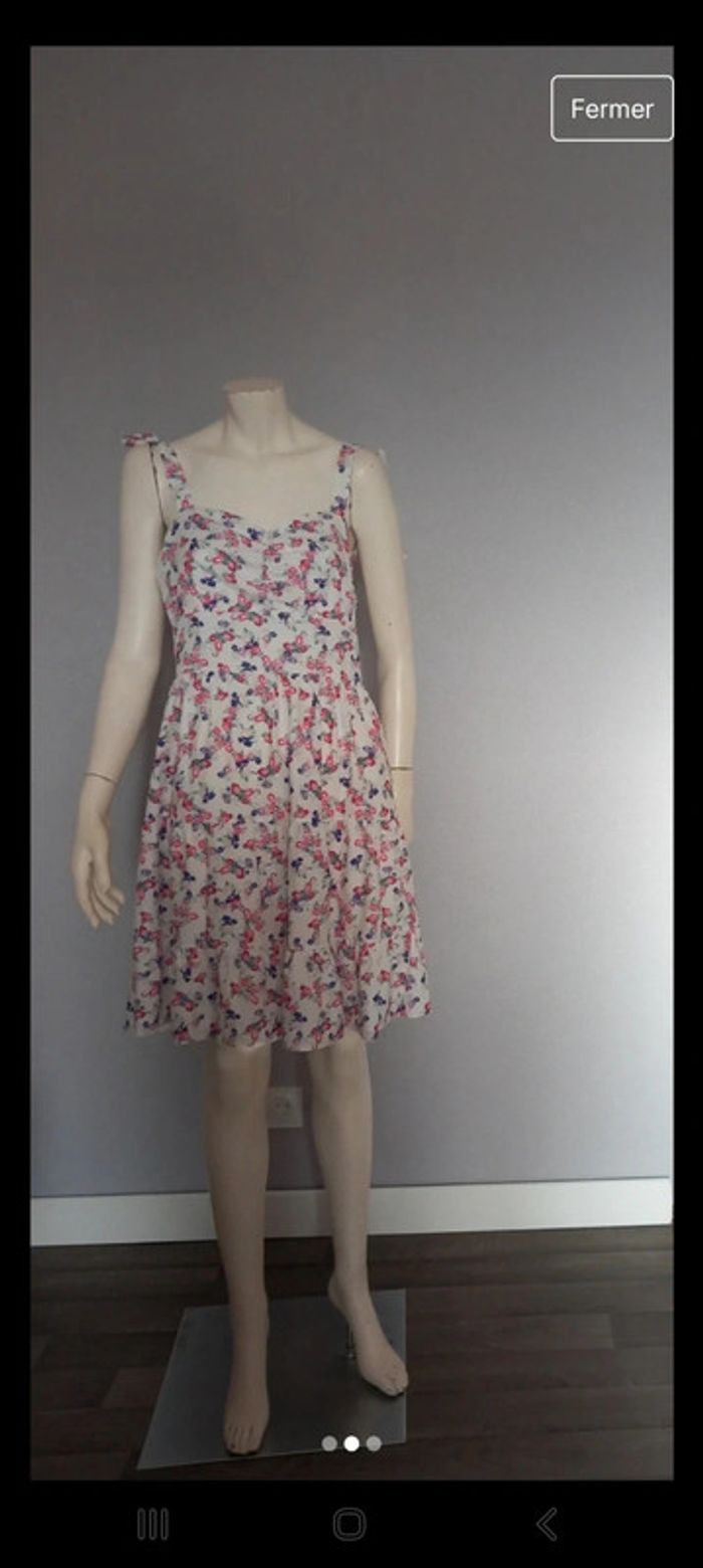 Jolie robe été - photo numéro 3