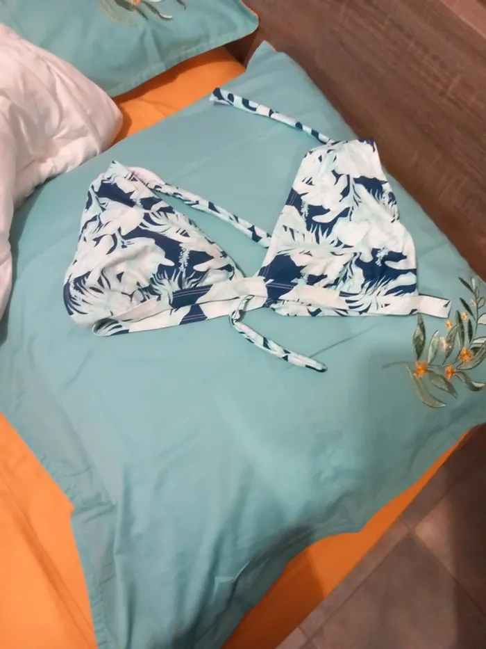 Vend ensemble maillot de bain - photo numéro 2
