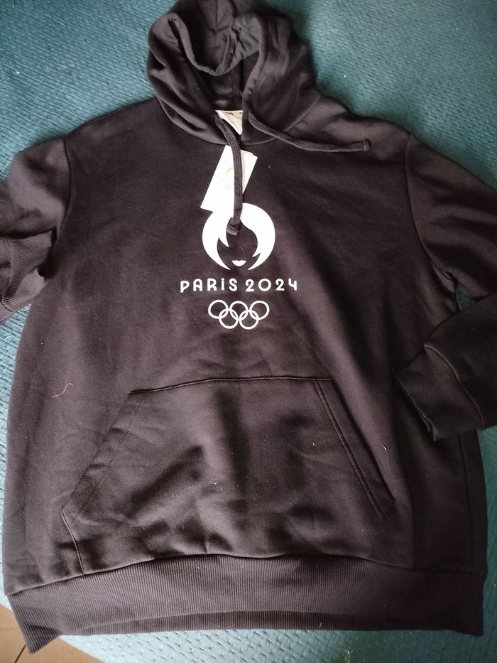 Sweat à capuche homme t.XL - photo numéro 8