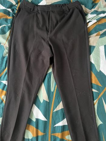 Pantalon droit Kiabi taille 44- 46 noir