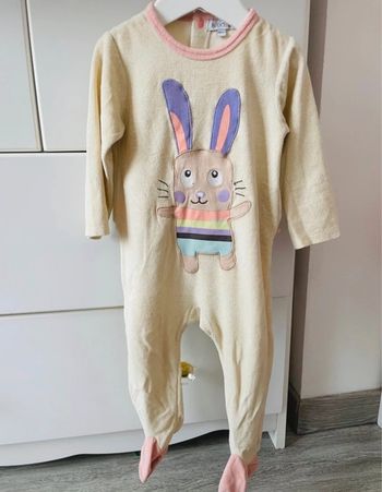 Grenouillère pyjama vêtement bébé 18 mois fille lapin jaune violet orange vert