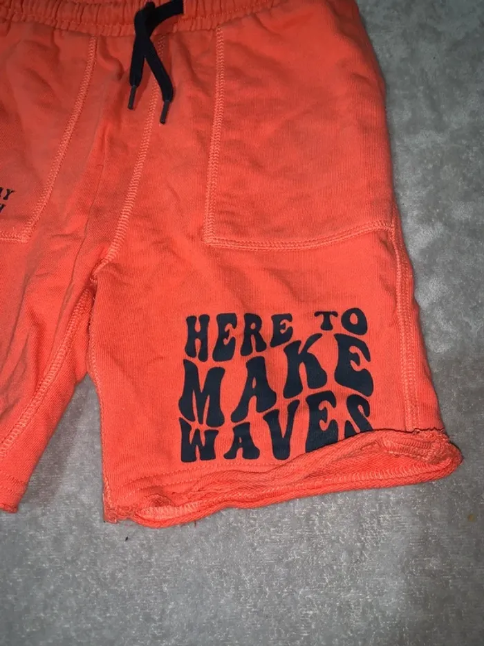 Short orange 'Here to Make Waves' - photo numéro 3