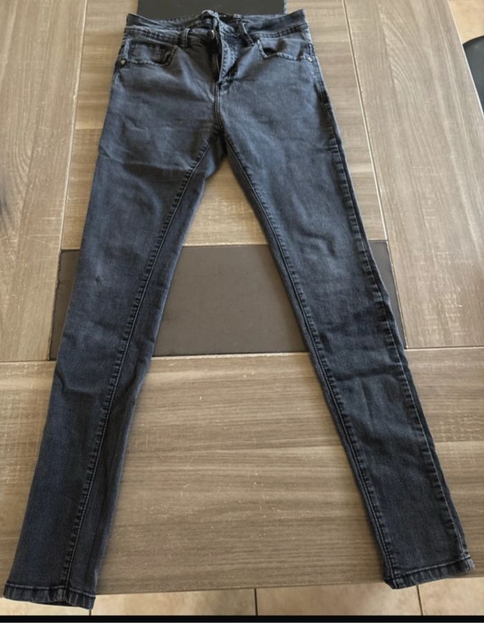 Jean skinny  bershka - photo numéro 2